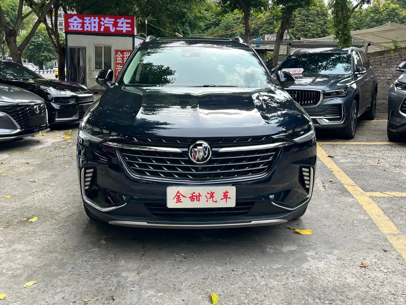 Фото 2 - Buick Envision Plus