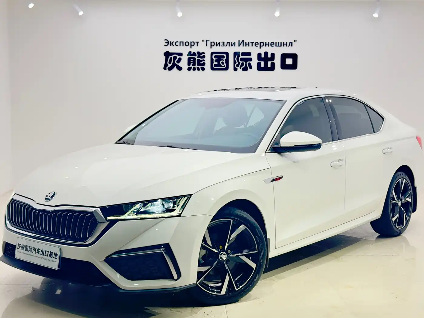 Škoda Octavia 2022 PRO TSI280 Luxury Edition