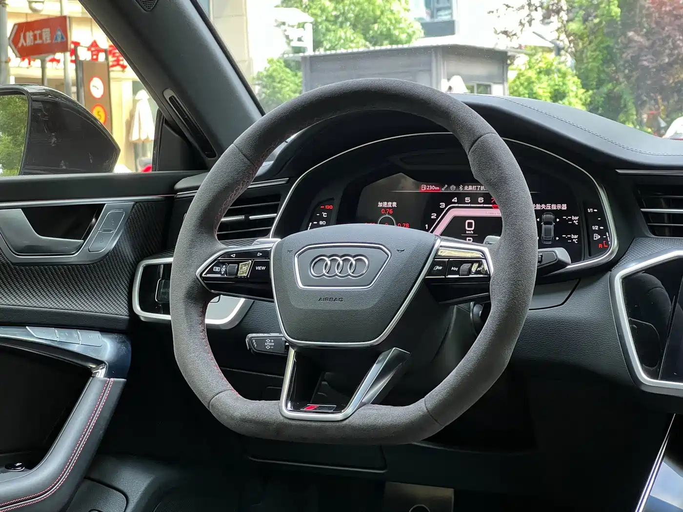Фото 17 - Audi RS 7