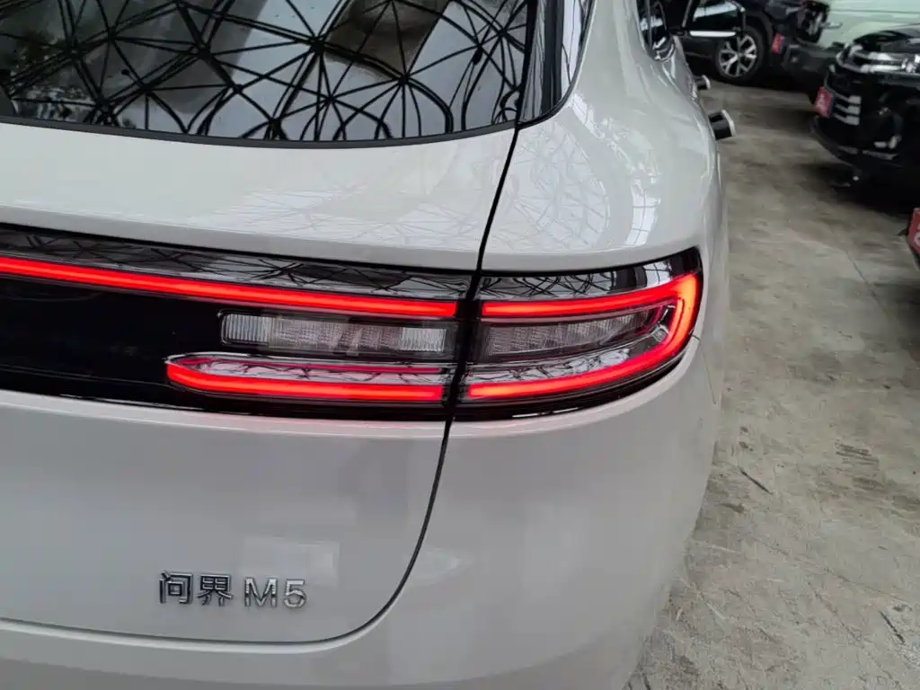 AITO Wenjie AITO M5 2025 2025 Extended Range Ultra AWD