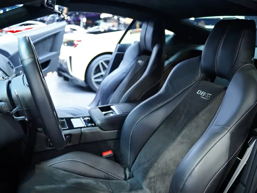 Aston Martin DBS 2010 2009 6.0 Touchtronic Coupe