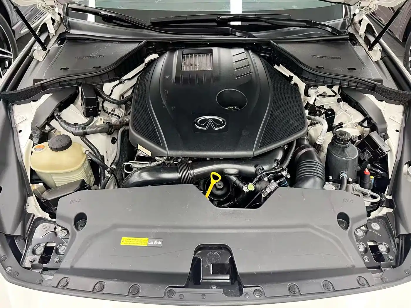 Infiniti Q50L 2020 2018 2.0T Comfort (China VI)
