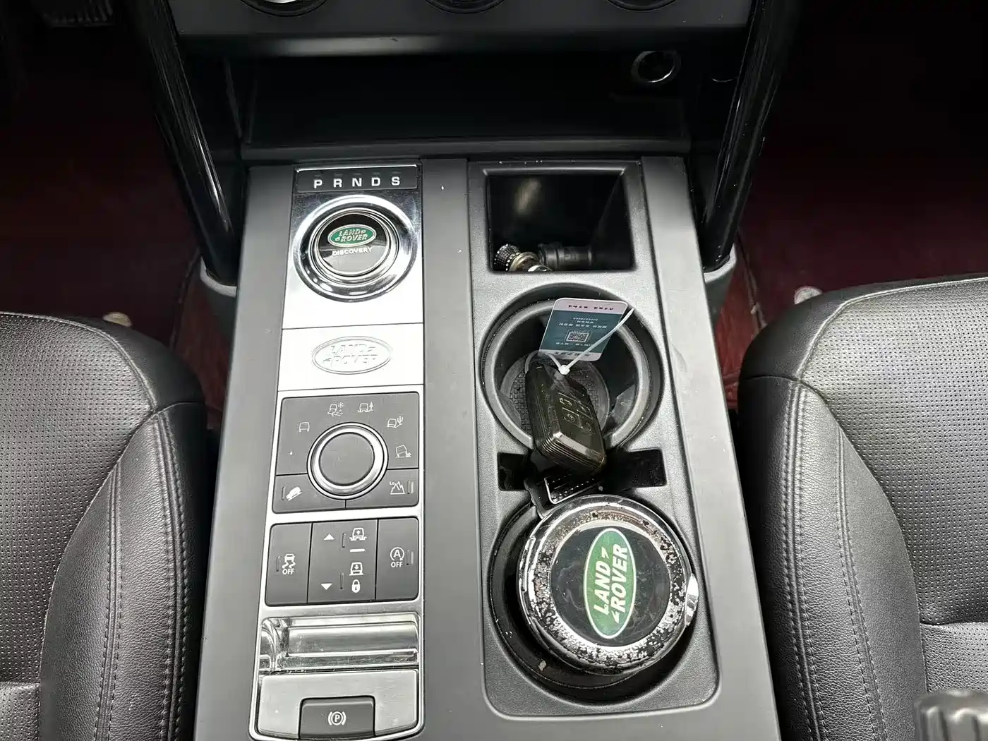 Land Rover Discovery 2018 3.0 SC V6 SE фото 13