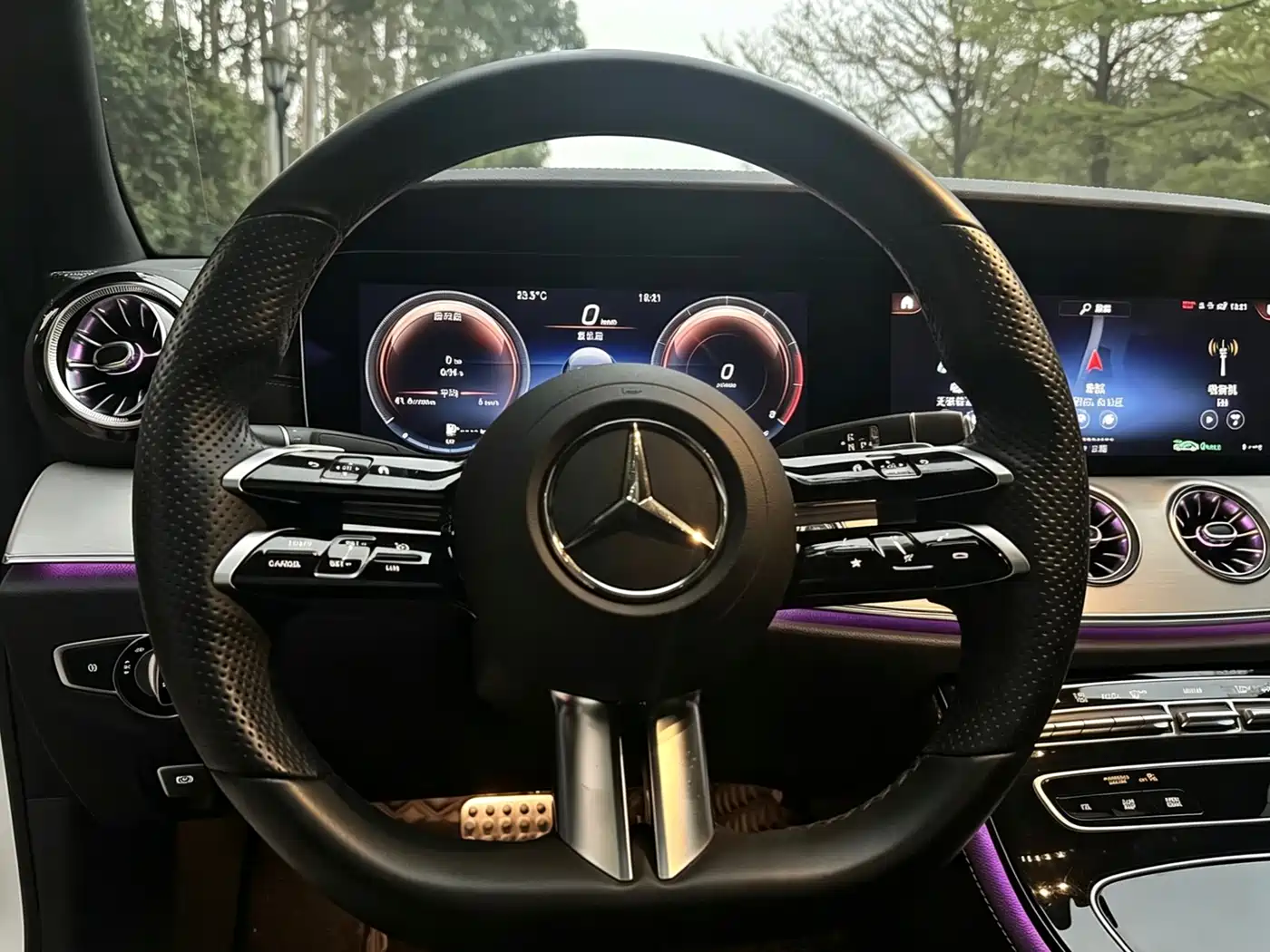  E CLASS