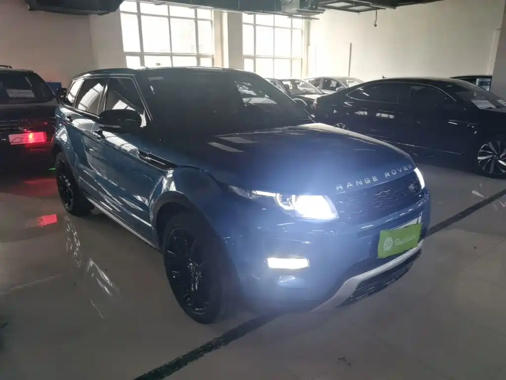 Фото 4 - Land Rover Range Rover Evoque (Import)