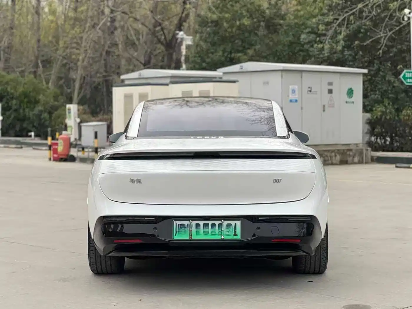 ZEEKR EXTREME KRYPTON 007