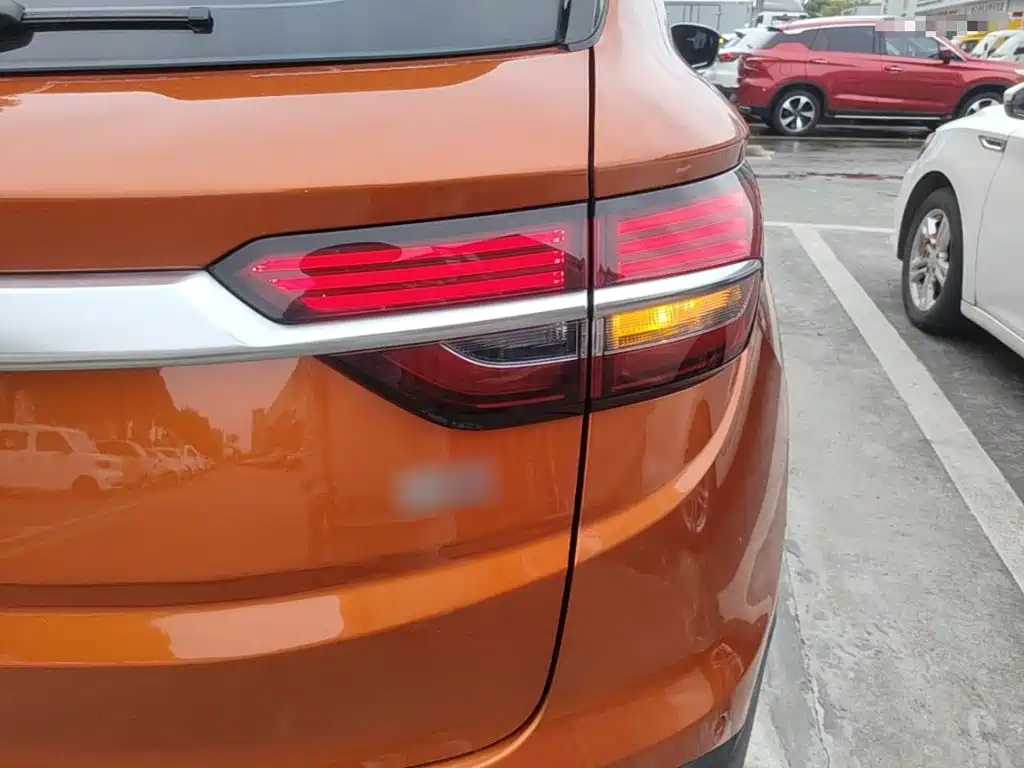 Geely Coolray 2019 2019 Sport 260T DCT Battle China V