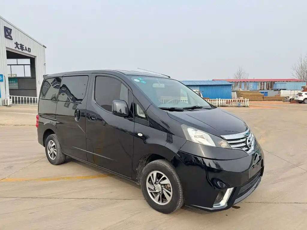Nissan NV200 2018 2018 1.6L CVT Luxury Model