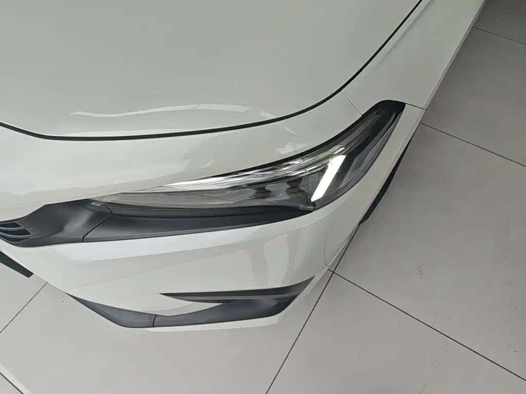 Photo 24 - Honda Civic