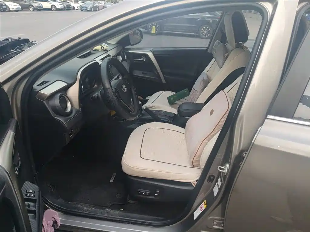 Toyota RAV4 Rongfang 2013 2.0L CVT 4WD Pioneer фото 12