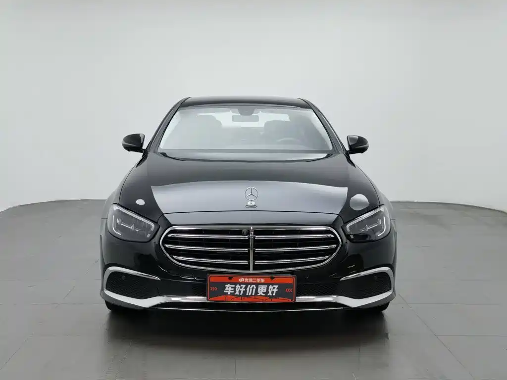 Mercedes-Benz E-Class, миниатюра 3