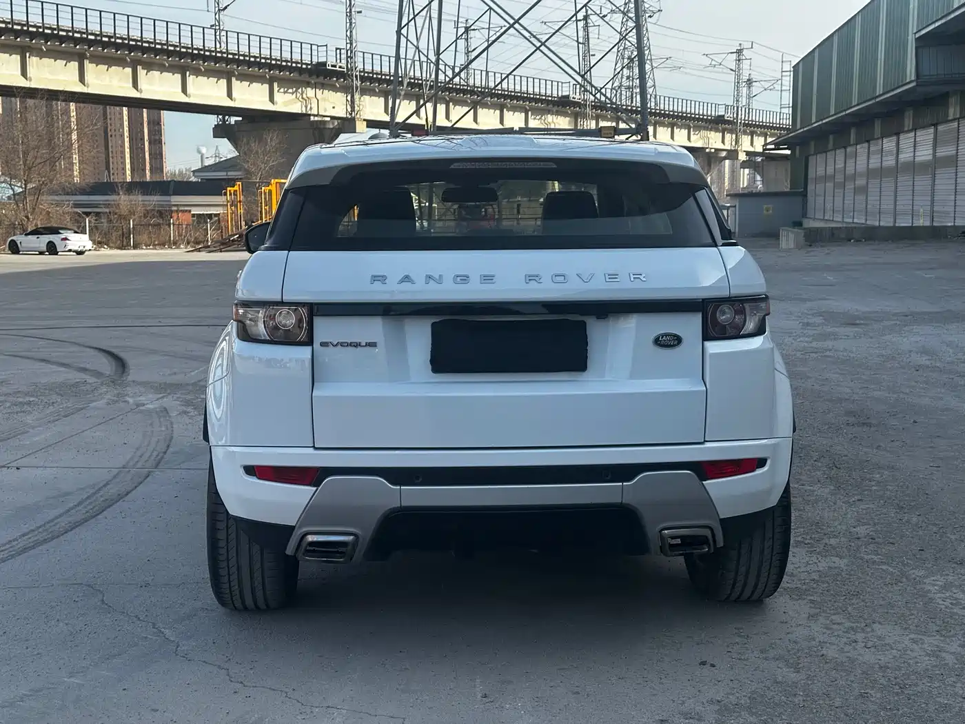 Land Rover Range Rover Evoque 2015 2.0T 5-Door Dynamic Edition фото 7