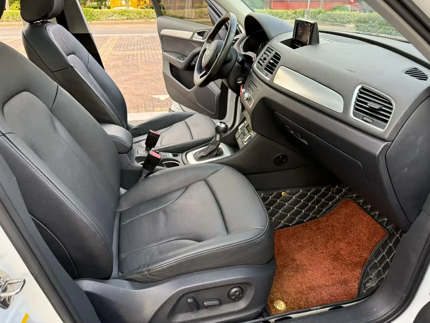 Audi Q3 2015 30 TFSI Comfort фото 7