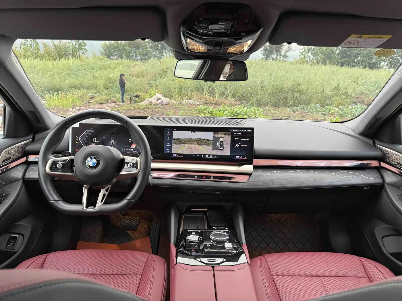 BMW 5 Series 2025 530Li Premium M Sport Package фото 26