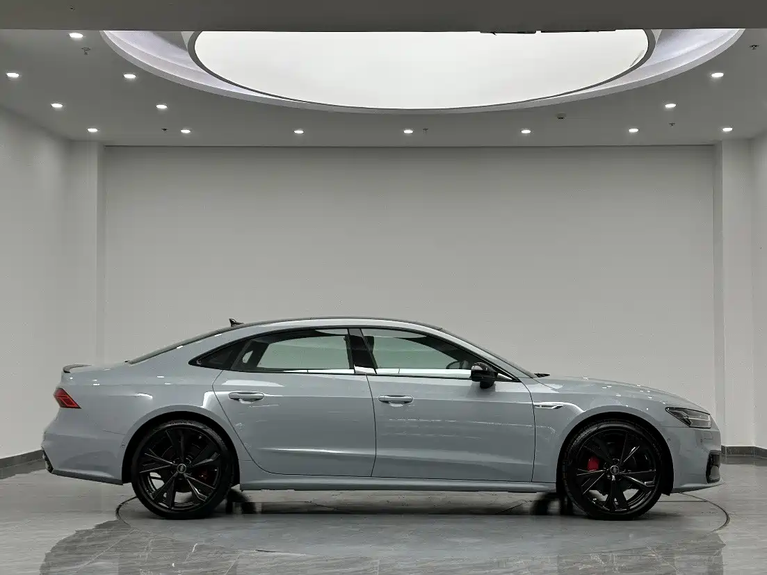 Audi A7L 2025 2024 45 TFSI quattro RS Kit Racing Edition