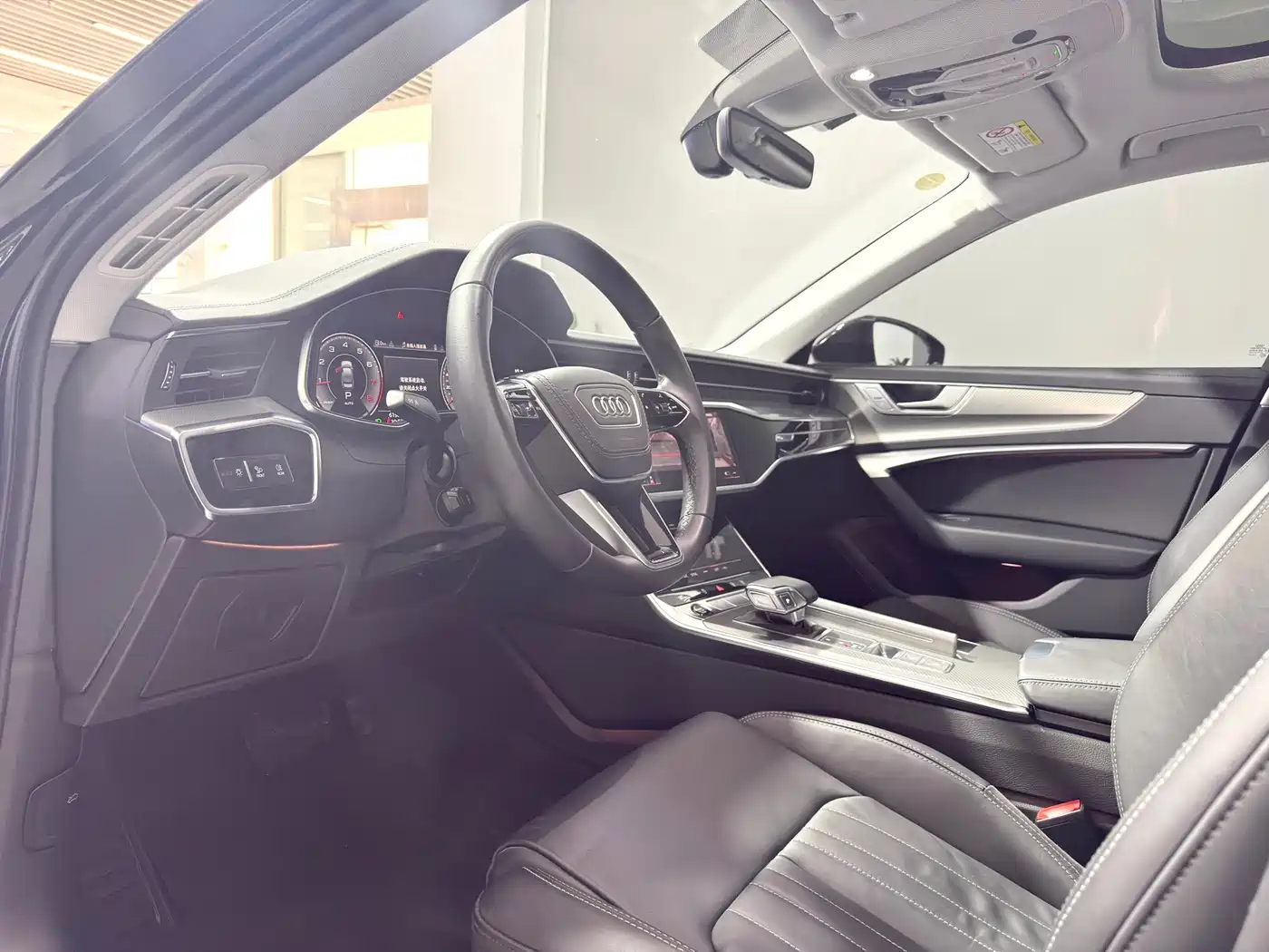 Audi A6L 2023 45 TFSI Premium Selection Elegance фото 10
