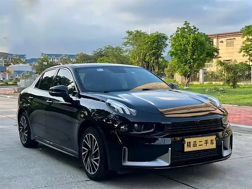 Lynk & Co 03 2018 1.5TD DCT Power Pro Version China V фото 3