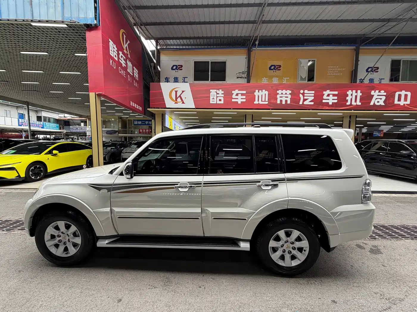 Mitsubishi Pajero (Import) 2023 2020 Collector's Edition 3.0L Auto Premium Off-road