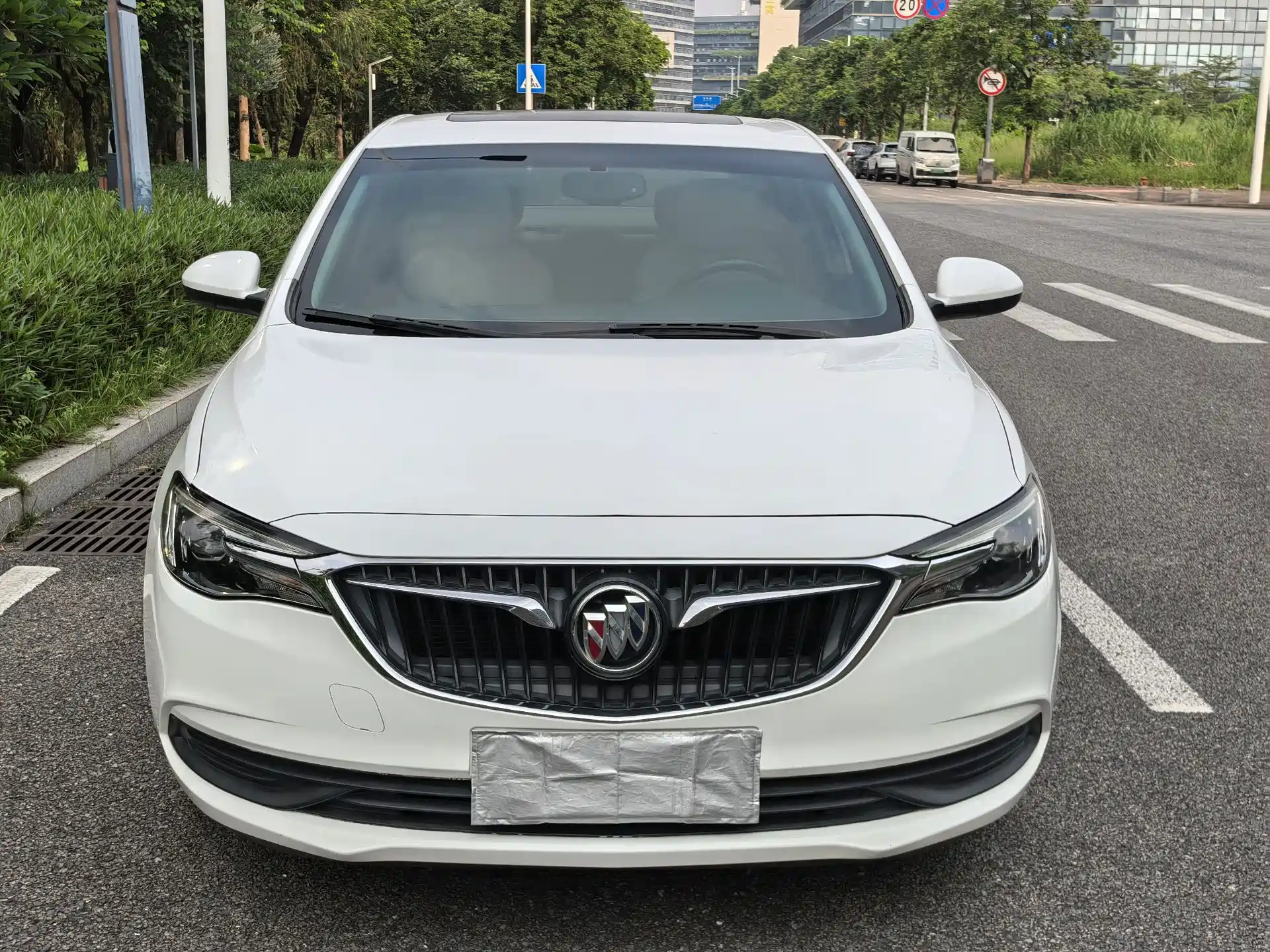 Фото 2 - Buick Excelle