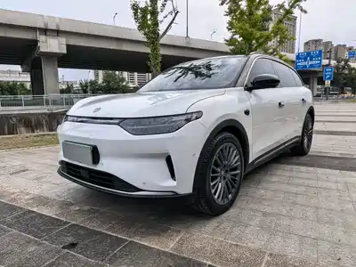 Leapmotor C11