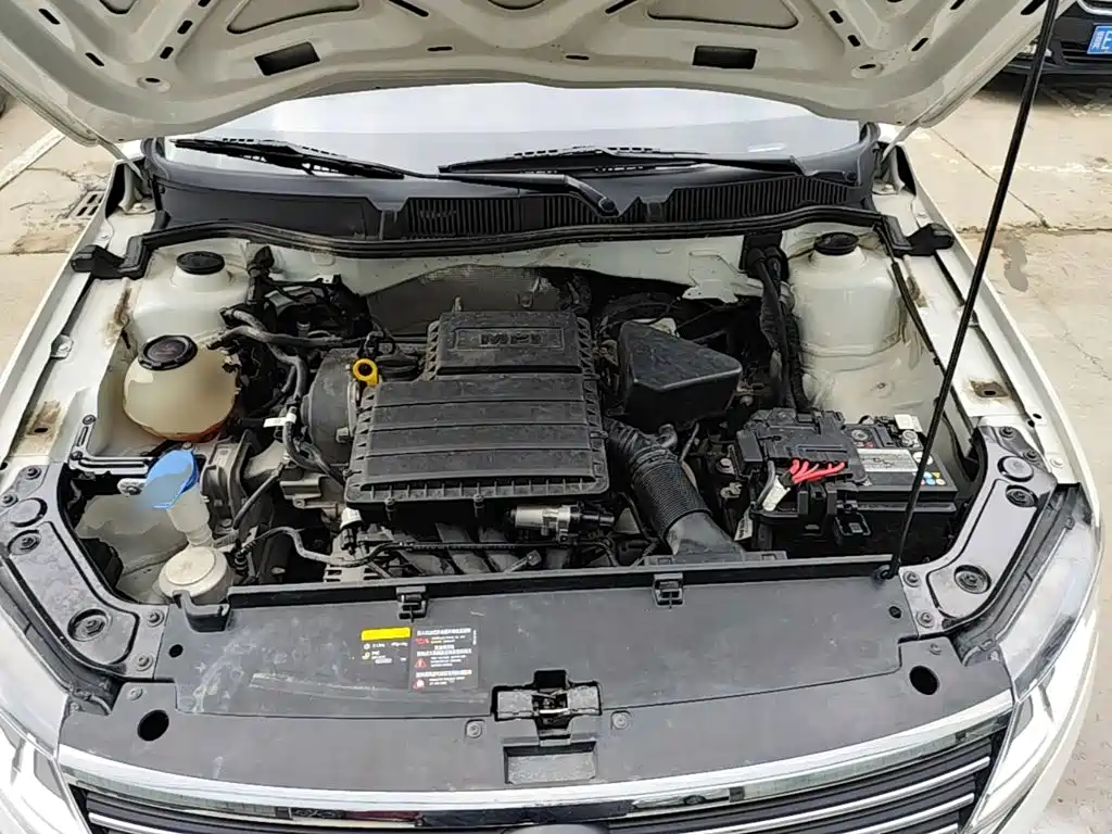 Фото 20 - Volkswagen Lavida