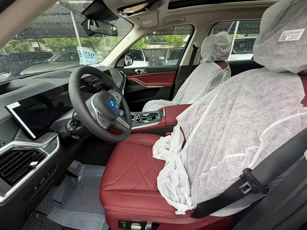 BMW X5 2026 2026 Facelift xDrive 30Li Exclusive M Sport Shadowline Package