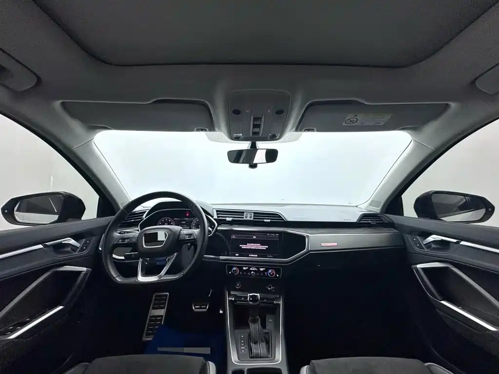 Audi Q3 2023 2023 35 TFSI Fashion Dynamic (1.4T)