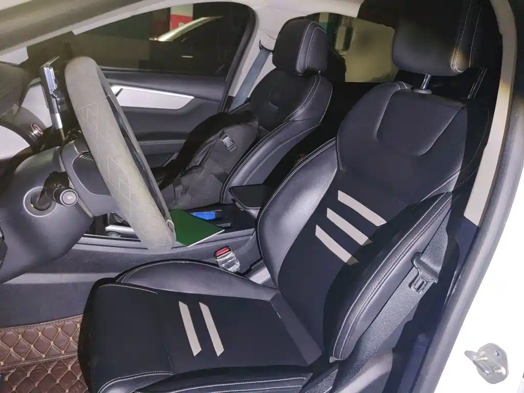 BYD Qin Pro 2019 2019 Super Power Edition 1.5TI Automatic Smart Connection Flagship Type China VI