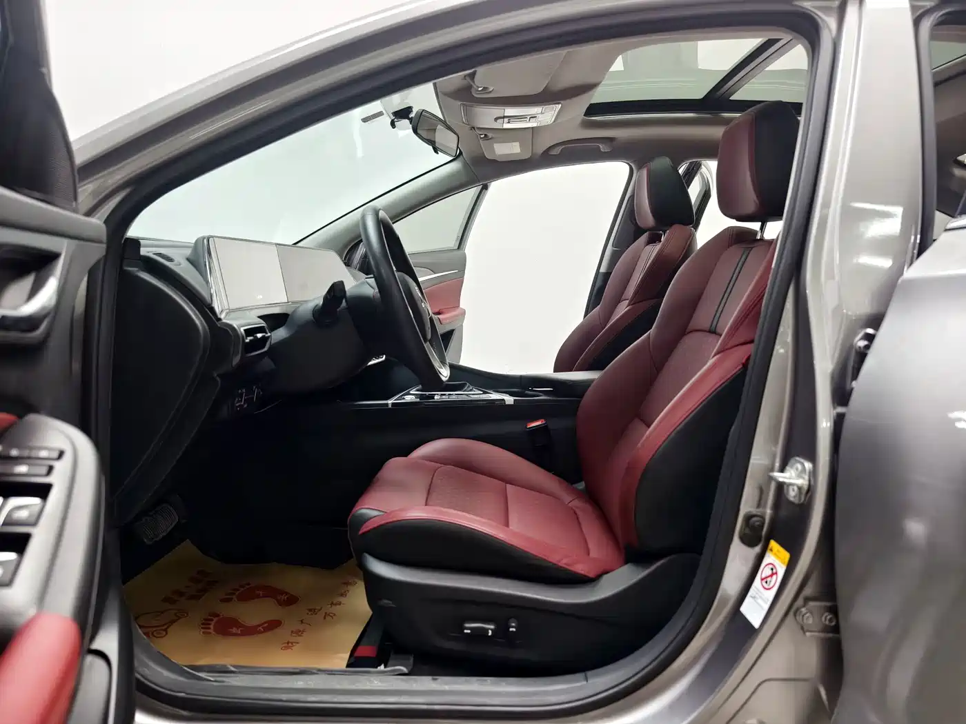 Фото 11 - Changan Eado