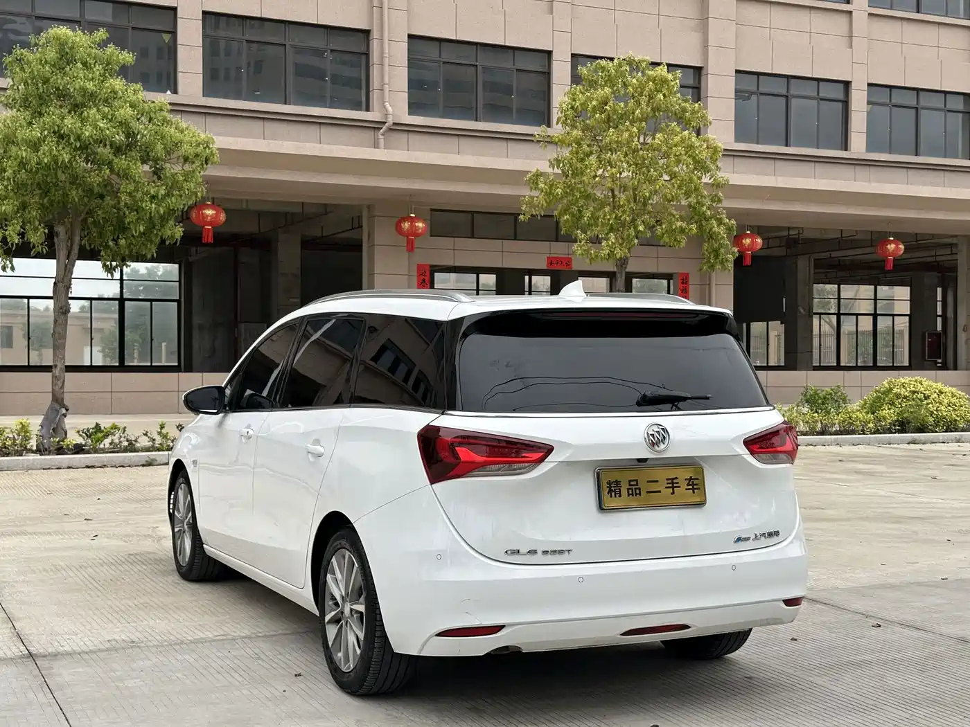Buick GL6 2023 2021 323T Mild Hybrid Connected Luxury