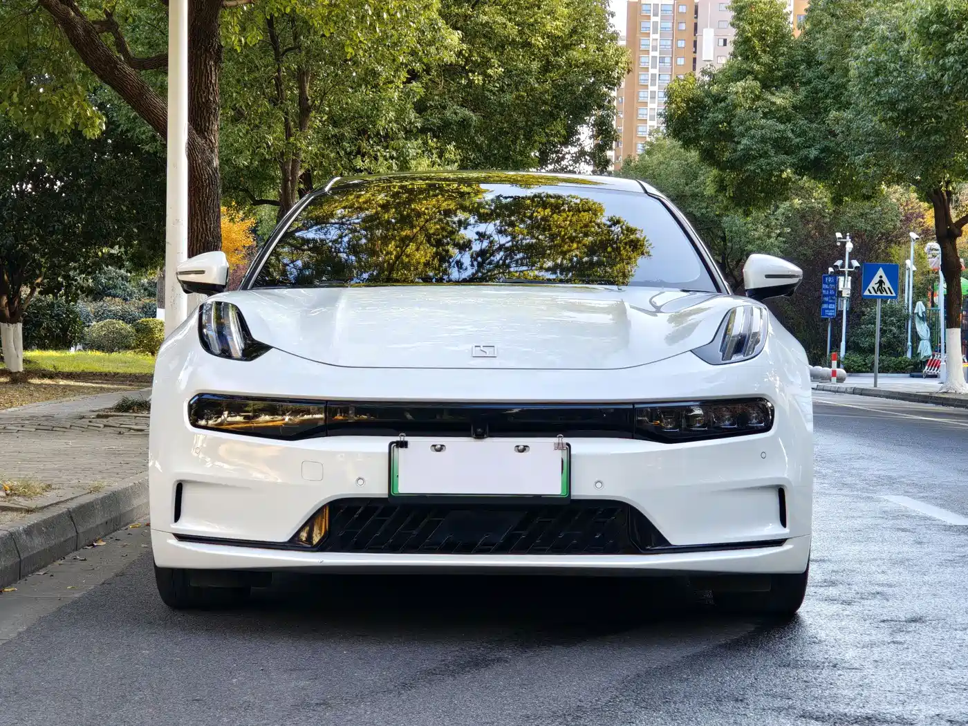 ZEEKR EXTREME KRYPTON 001