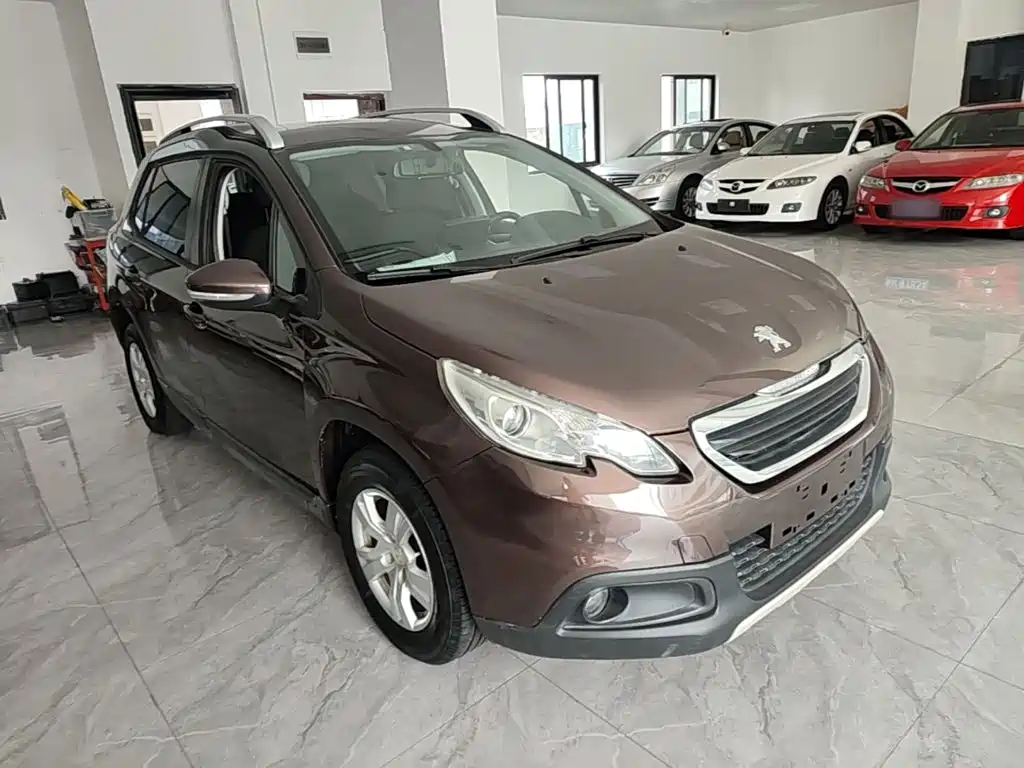 Peugeot 2008 2015 2014 1.6L Manual Trend Edition