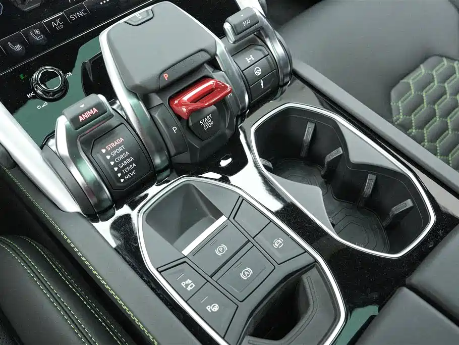 Lamborghini Urus 2023 4.0T V8 S фото 14