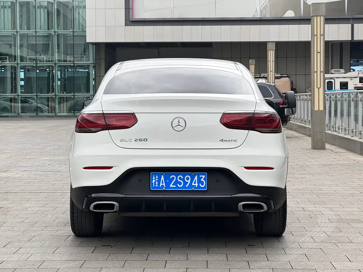 Mercedes-Benz GLC Coupe 2021 GLC 260 4MATIC Coupe SUV фото 8