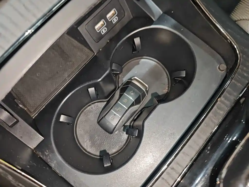 Фото 9 - BYD Han