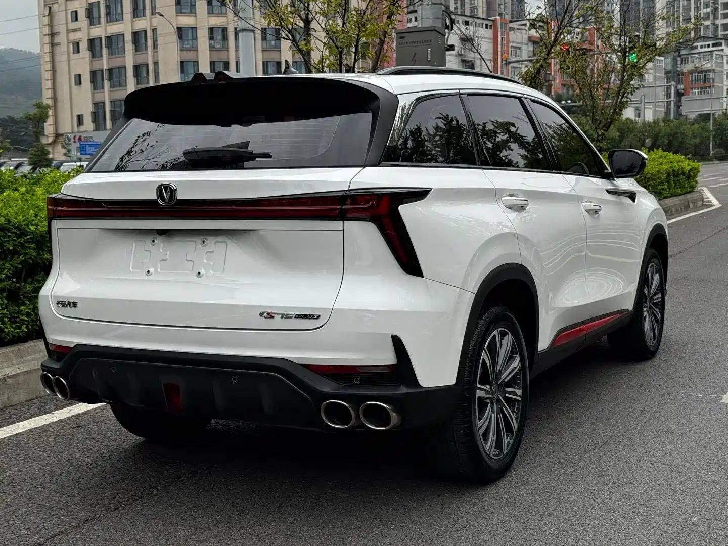 Фото 23 - Changan CS75 PLUS