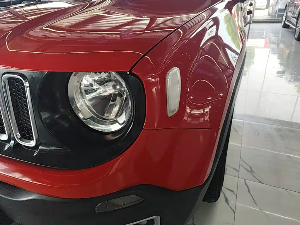 Jeep Renegade 2019 2018 Connected Large Screen Edition 180T Automatic High Energy