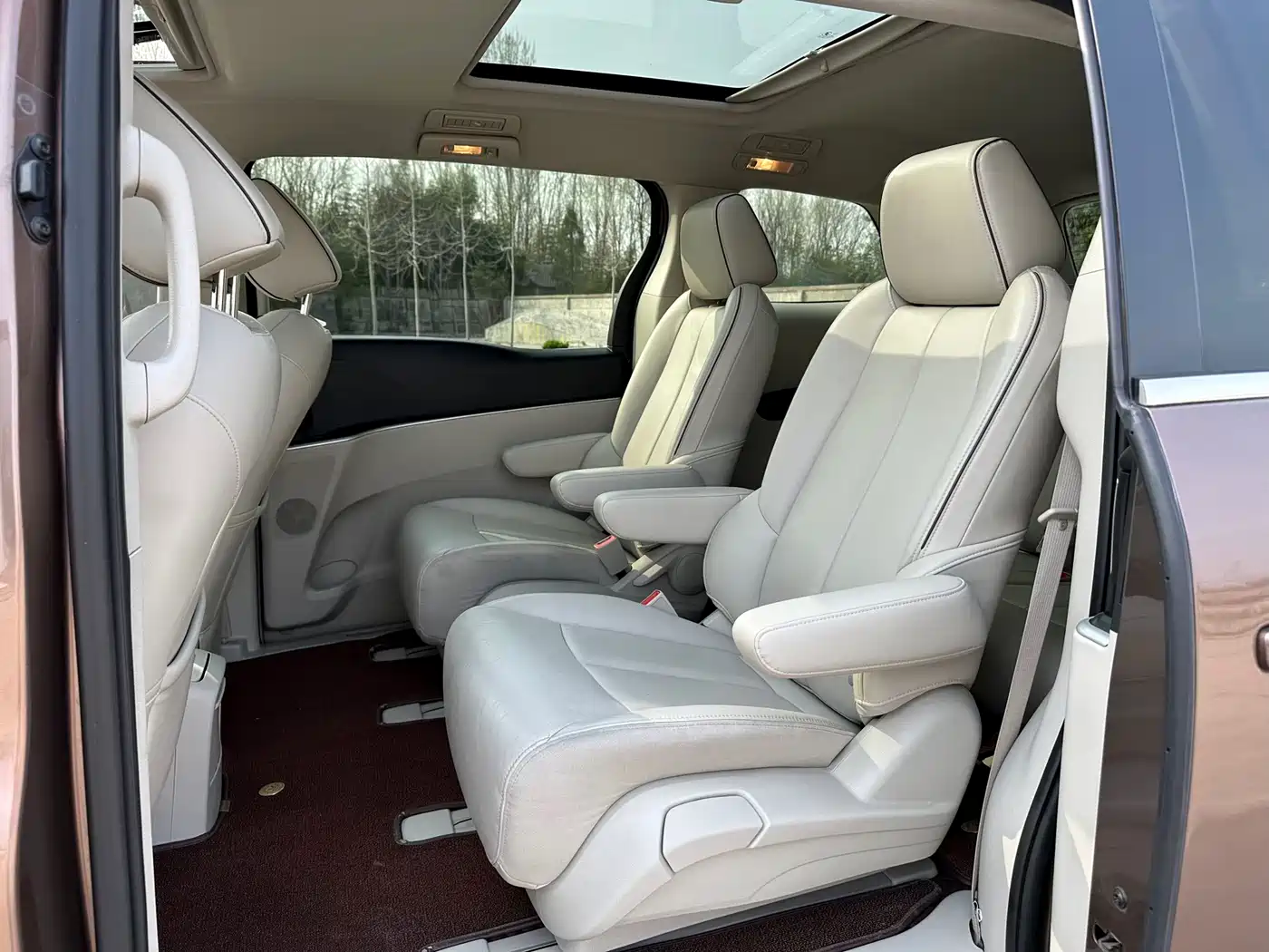 Buick GL8 2020 Land Business Class 652T Premium фото 8