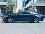 Фото 4 - Lexus ES