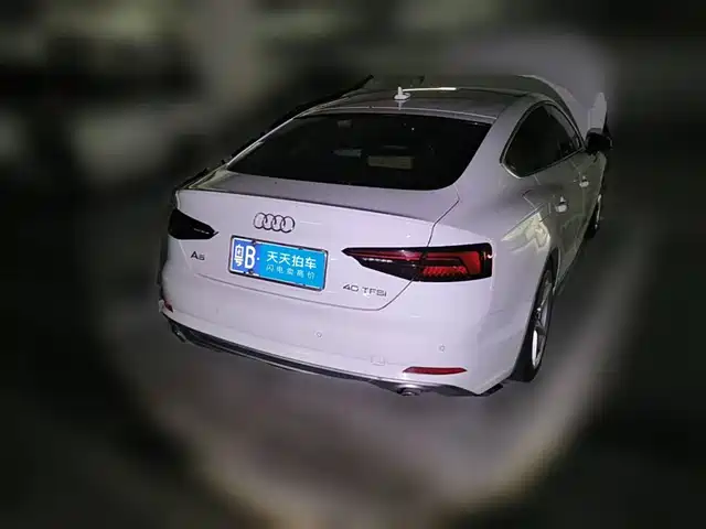 Audi A5 (Import) 2019 Sportback 40 TFSI Fashion — фото 2