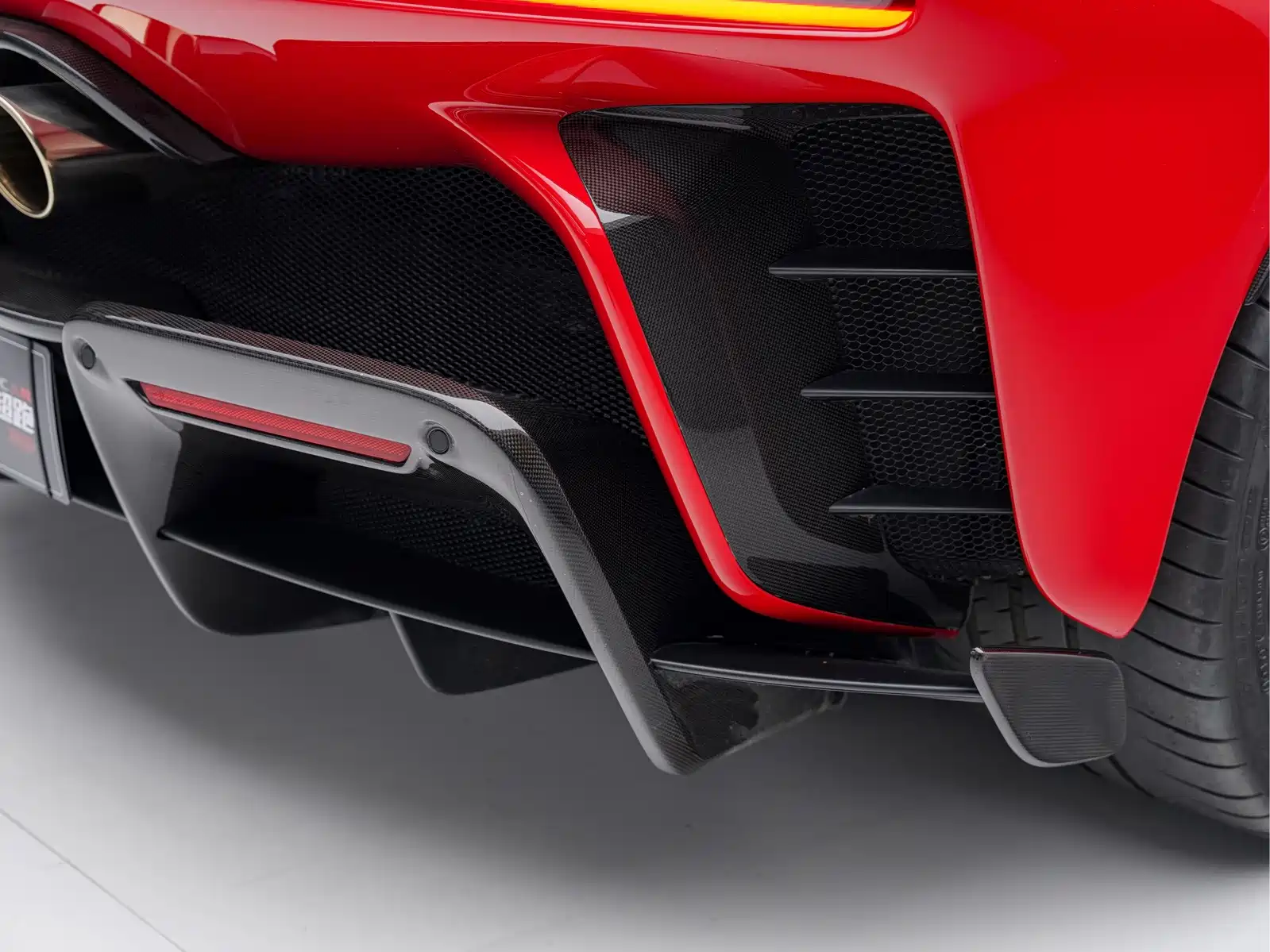 صورة 17 - Ferrari SF90