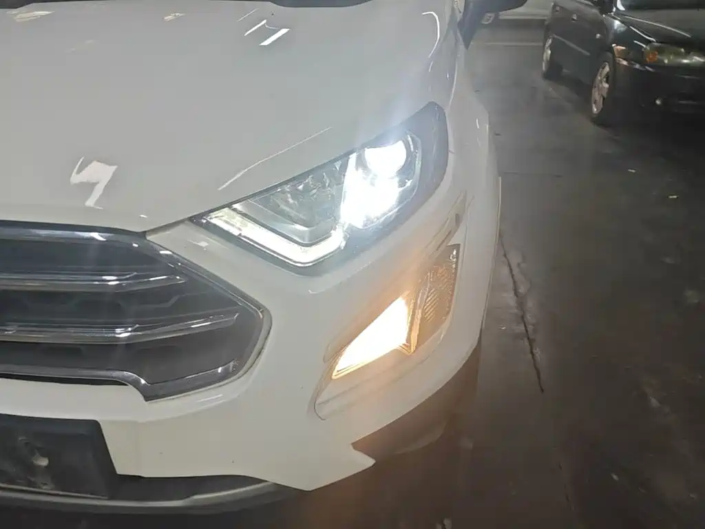 Ford EcoSport 2018 2018 EcoBoost125 Automatic Premium Wing