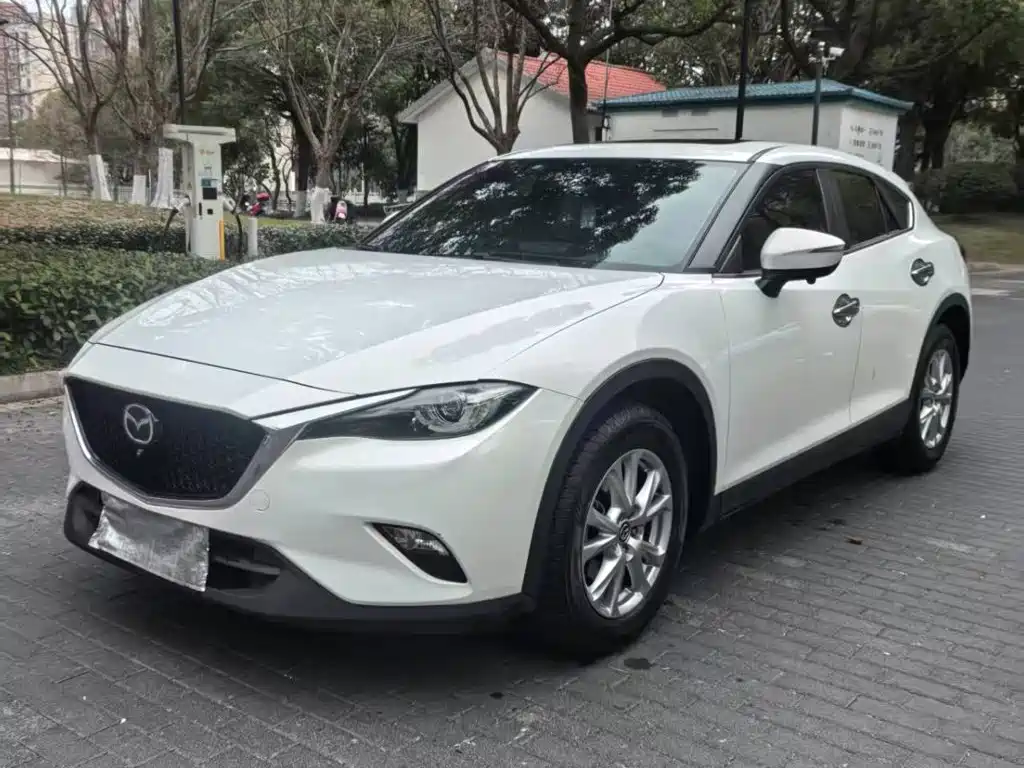 Фото 3 - Mazda CX-4