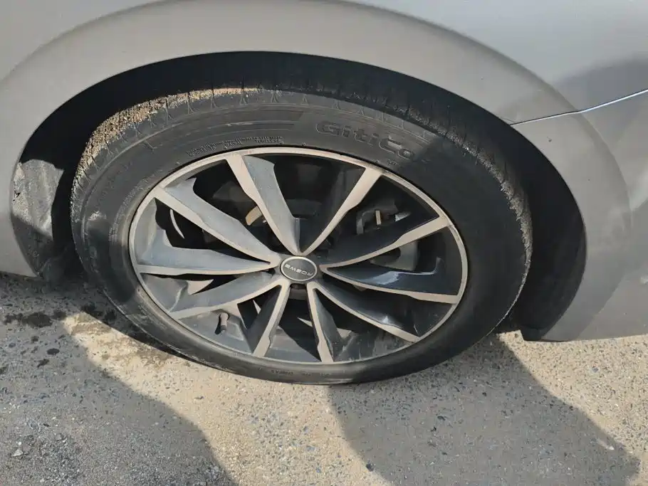 Roewe D7 2025 2025 DMH 125km World Champion Edition