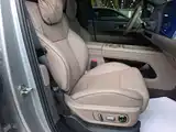 Фото 25 - Li Auto i6
