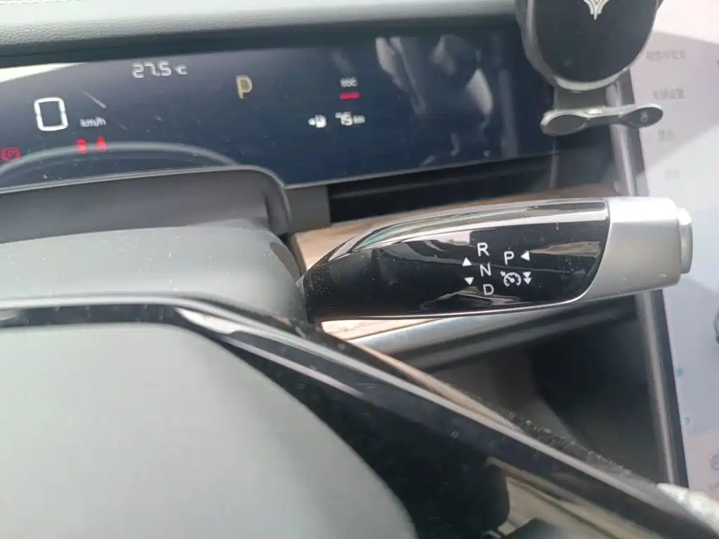 Фото 10 - Nezha Auto Nezha S