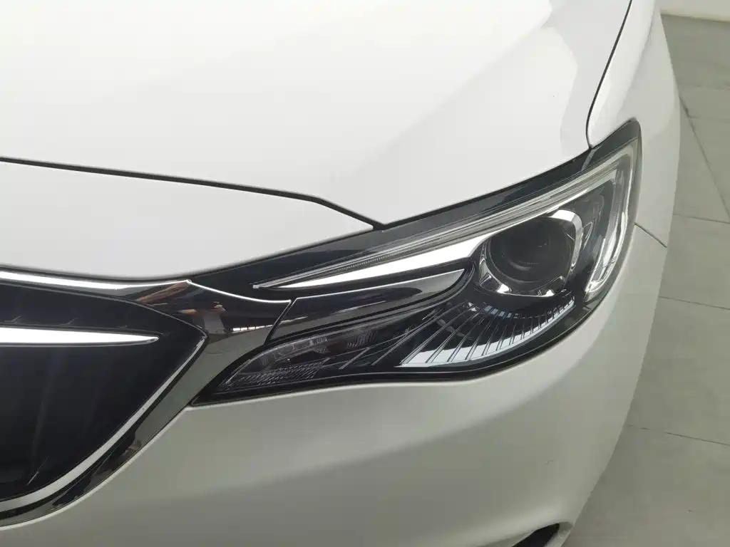 Фото 7 - Buick Excelle