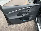 Photo 6 - Buick LaCrosse