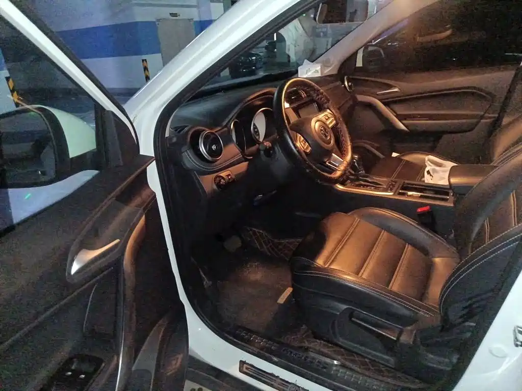 MG Roewe RX5 2017 2017 20T Automatic Luxury Edition