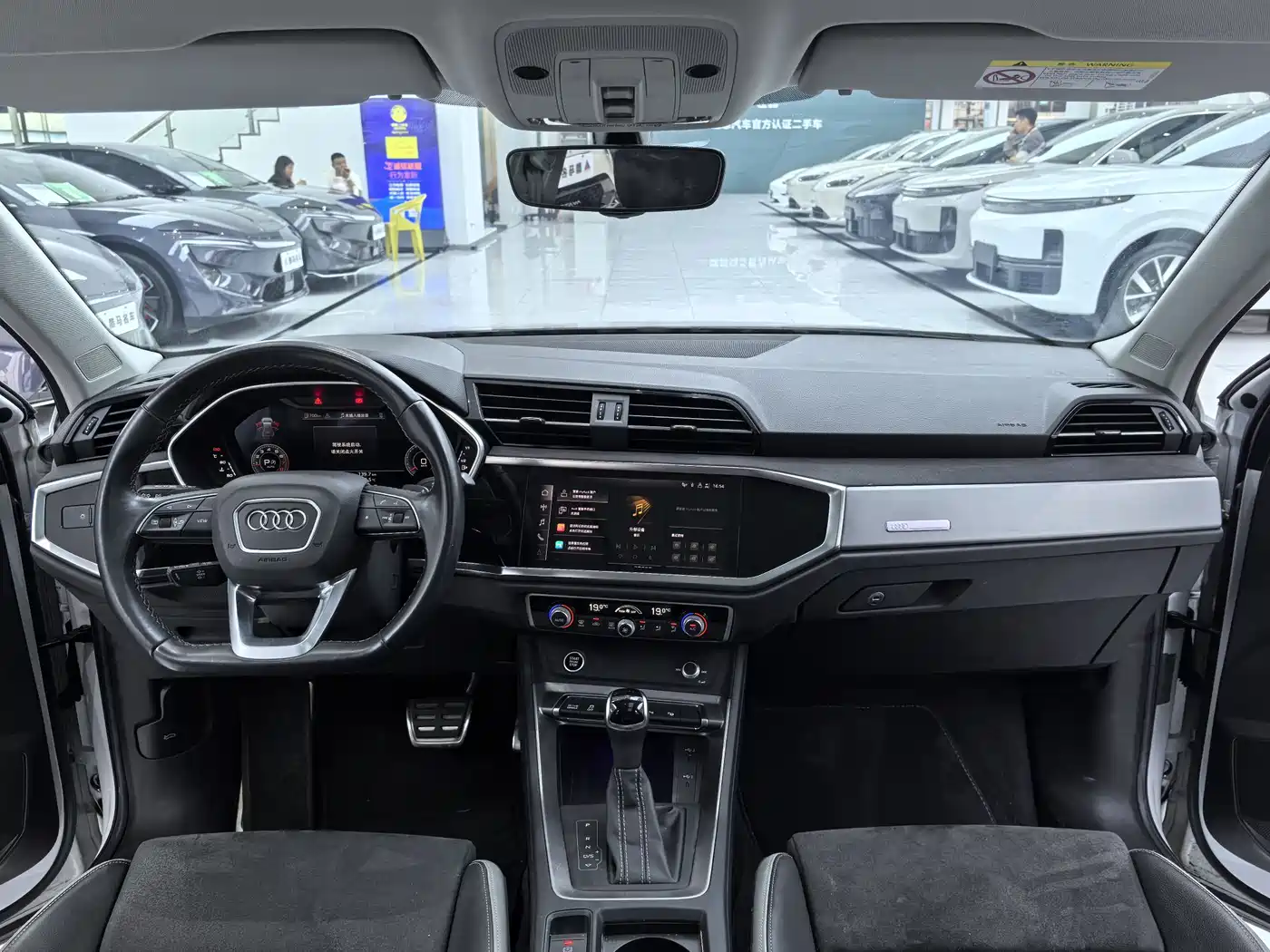 Audi Q3 2022 40 TFSI Fashion Dynamic фото 7